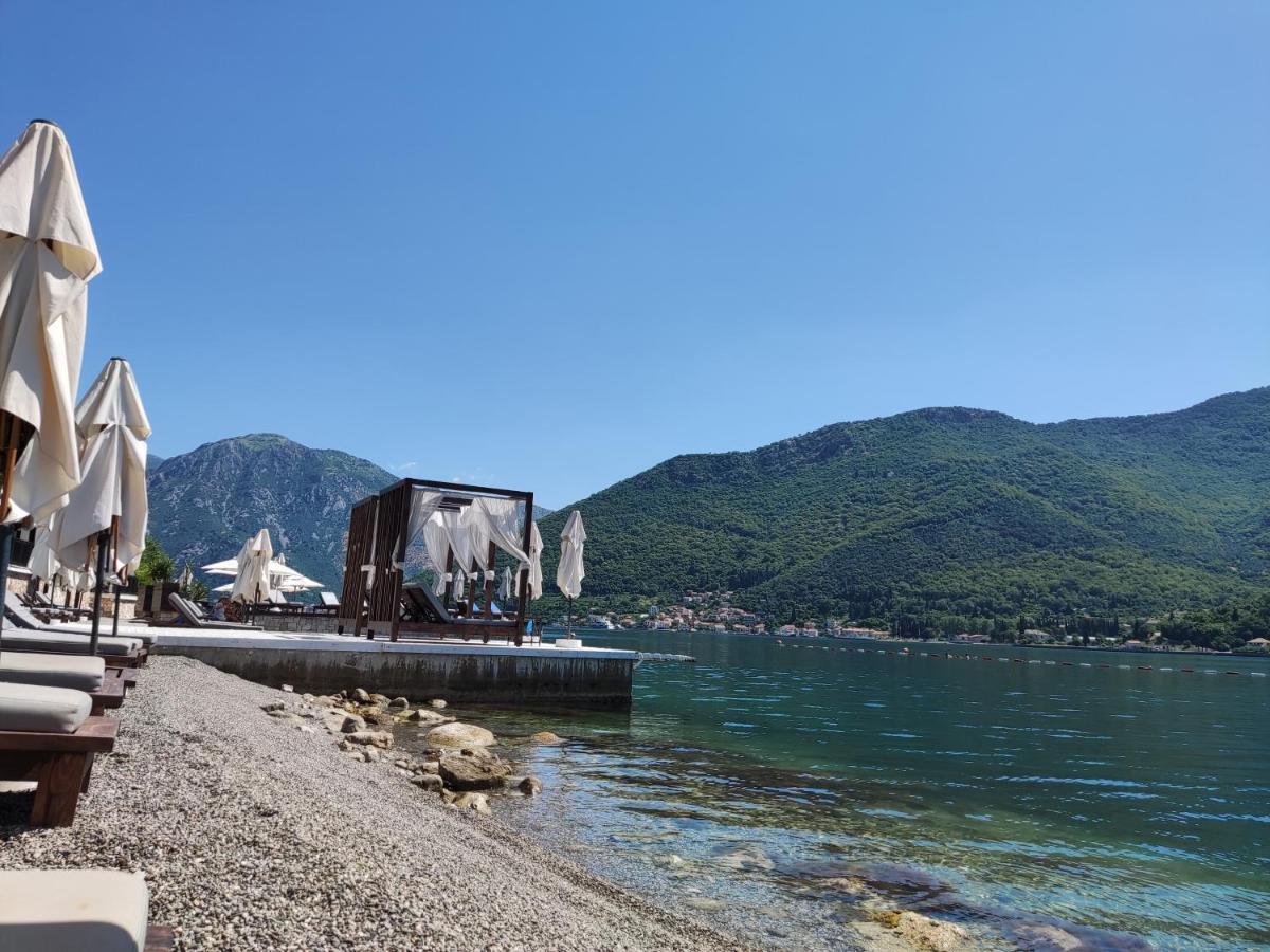 Montenegro Colors 卡梅纳里 外观 照片