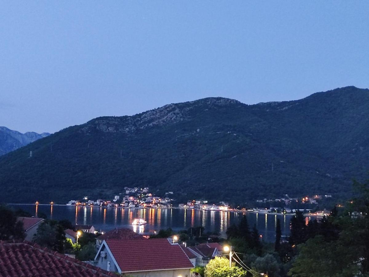 Montenegro Colors 卡梅纳里 外观 照片